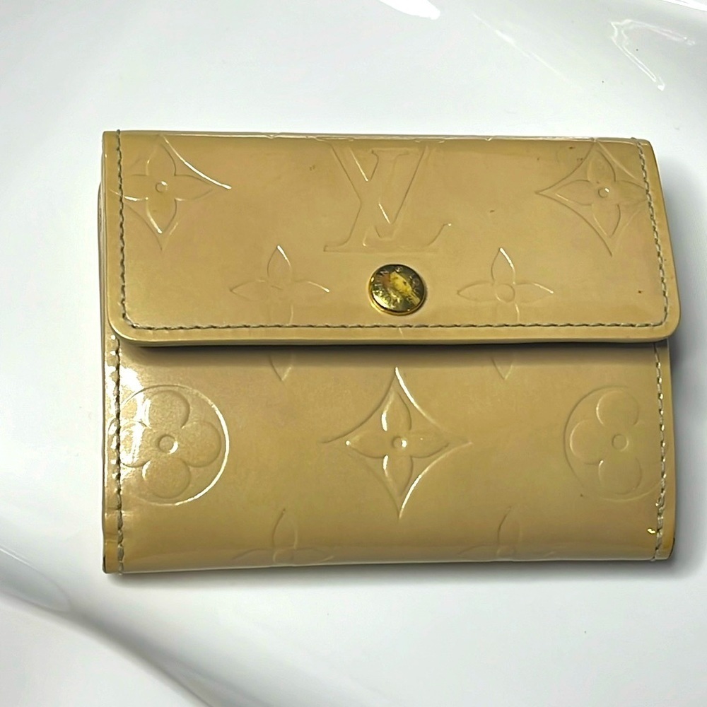 LOUIS VUITTON MONOGRAM VERNIS BILLFOLD WALLET